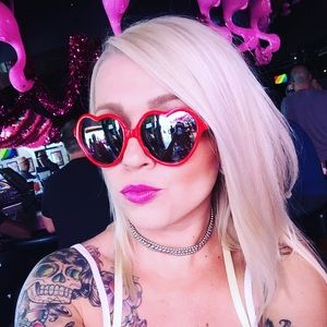 Meet your Posher🦄🦄 **Megan** 🧜🏻‍♀️🧜🏻‍♀️